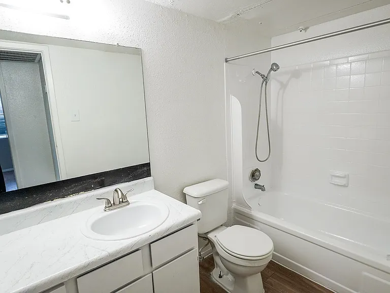Trenton Place — Photo 12