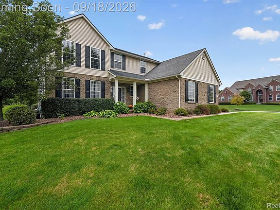 3rd image of 25475 Stanley Ln