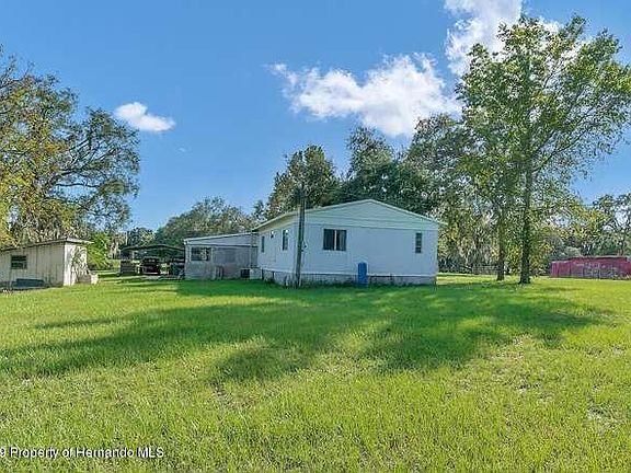 4th image of 13120 Vivian Ln