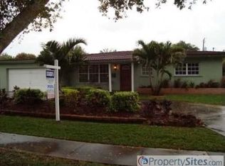 724 Orchid Dr, Plantation, FL 33317