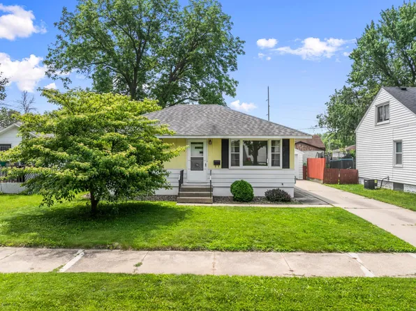 1516 3rd St NE, Rochester, MN 55906