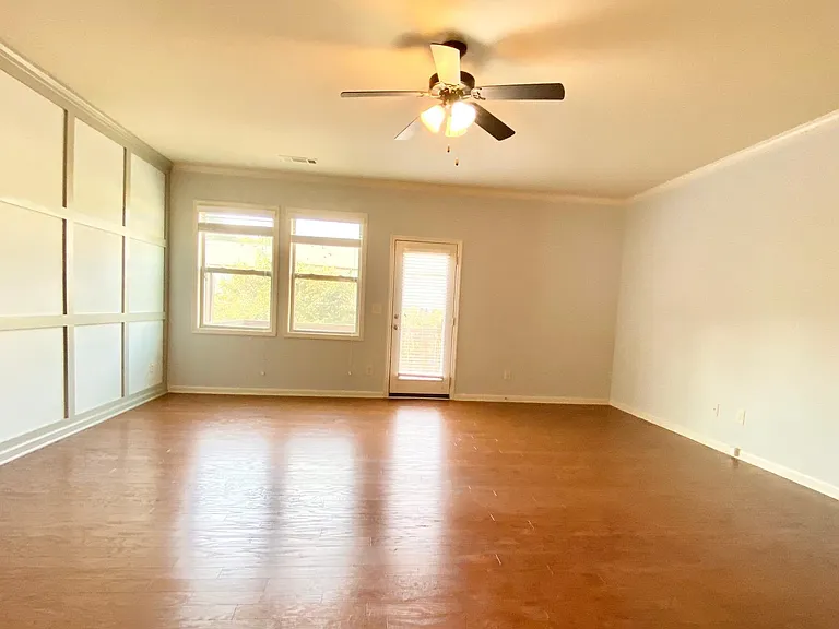 1324 Kingston Trl — Photo 6
