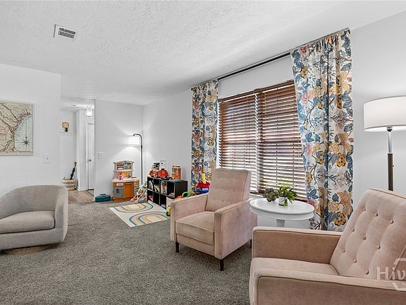 4th image of 50 Boyd Drive