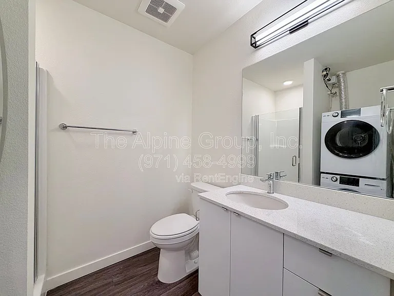 1524 NE 40th Ave #302 — Photo 10