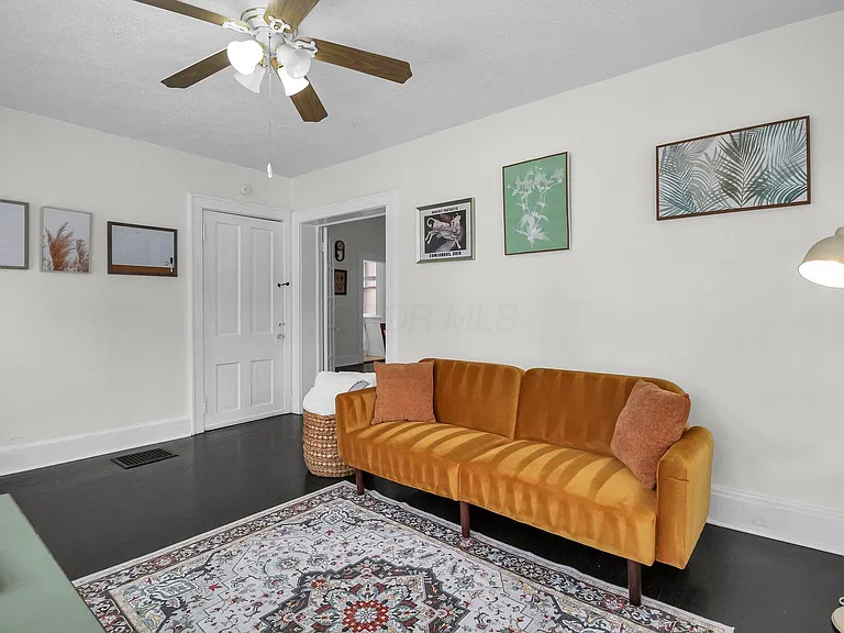 174 Reinhard Ave — Photo 16