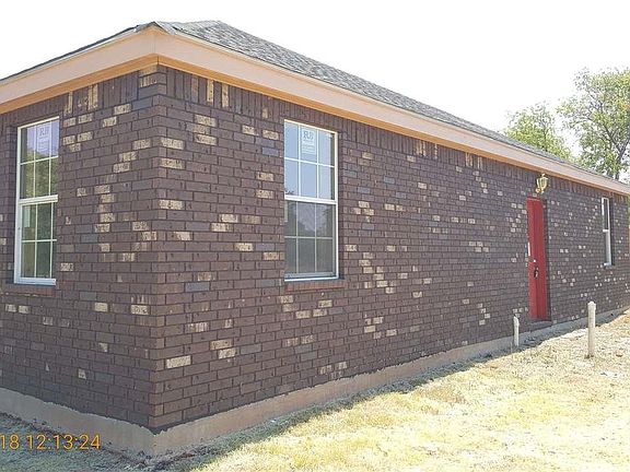 3rd image of 1850 Pecanway Dr