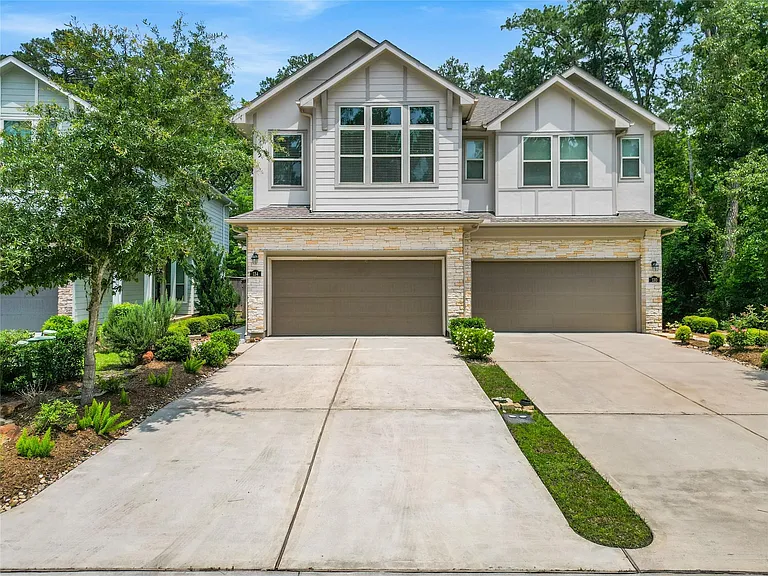 134 Moon Dance Ct — Photo 1