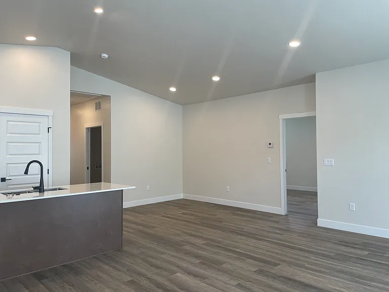 1720 Rusty Rivet Rd — Photo 8