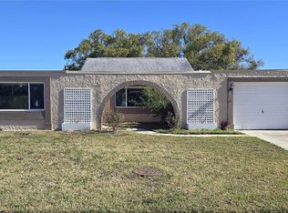 3604 Delta Pl, Holiday, FL 34691