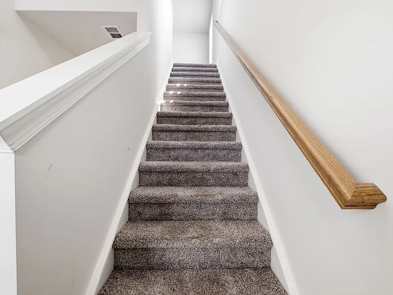 4375 Skyridge Dr — Photo 21