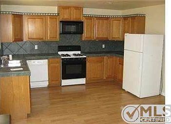 3rd image of 22532 Marlin Pl