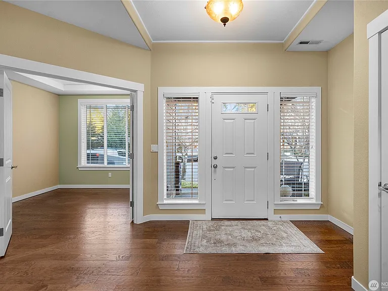 24309 229th Ct SE — Photo 5