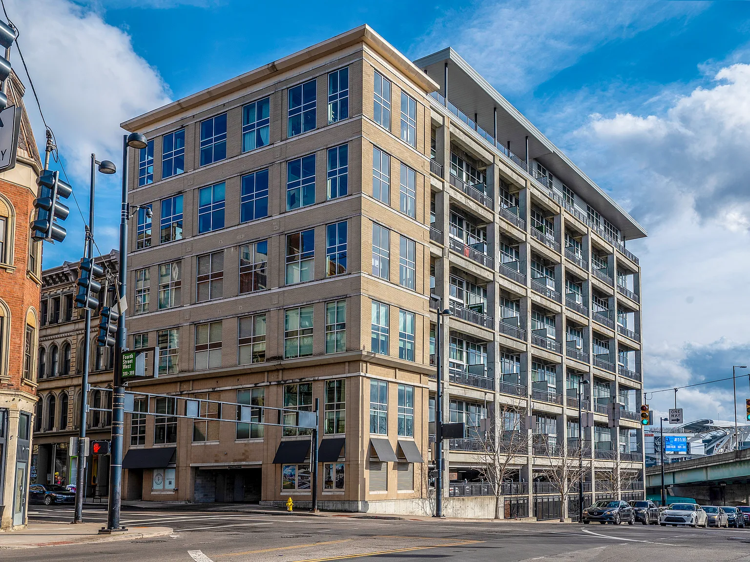 2 bed, 1618 sqft, $3,400 — Photo 1