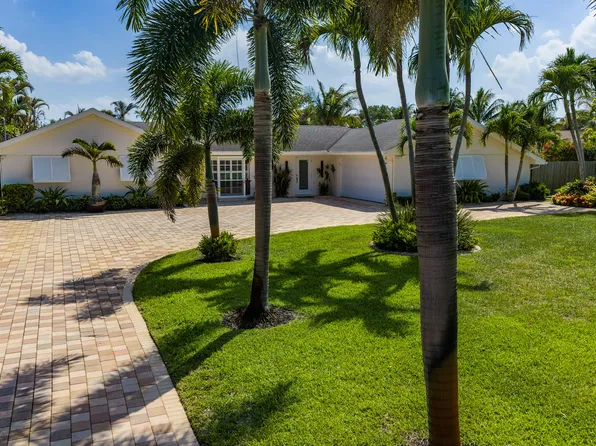 18 Saddleback Road, Tequesta, FL 33469