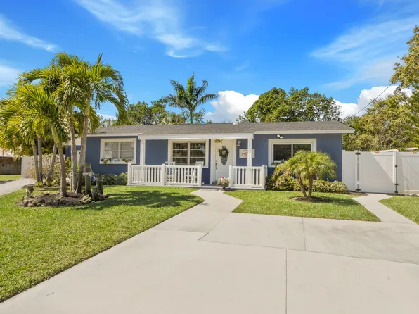 12409 42nd Avenue Dr W, Cortez, FL 34215