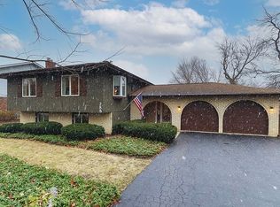 288 Jervey Ln, Bartlett, IL
