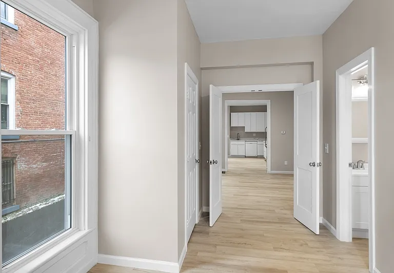 905 Ackerman Ave #1 — Photo 4