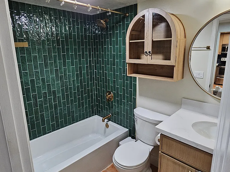 3078 Broadway #208 — Photo 13