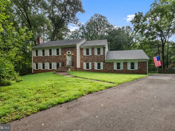 5937 Wickie Ct, Warrenton, VA 20187