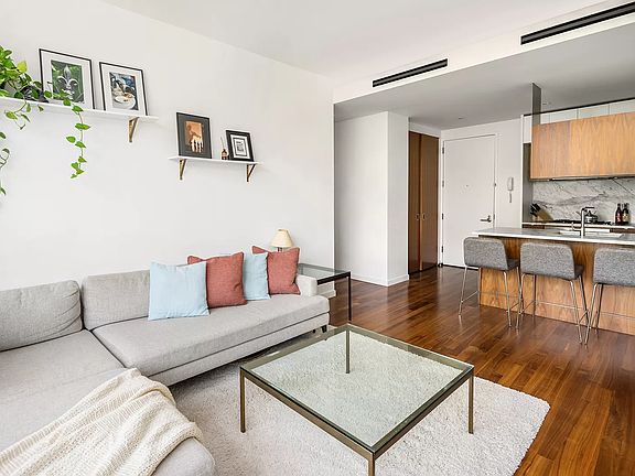 2nd image of 280 Metropolitan Ave #3E