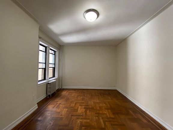 3rd image of 80-18 Grenfell St #24