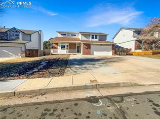 8634 Alpine Valley Dr, Colorado Springs, CO 80920