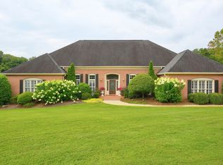 1150 Mountain Ivy Dr, Roswell, GA 30075