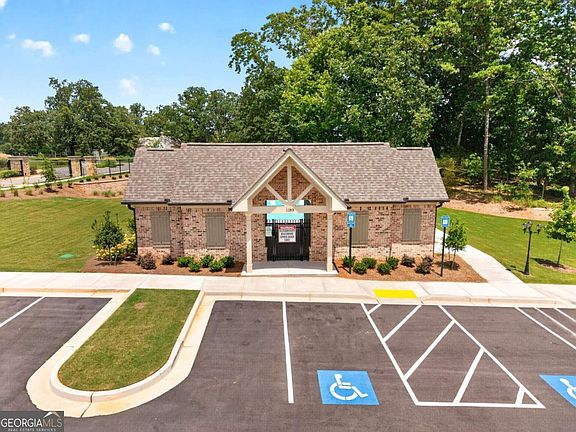 5th image of 2528 Malcom Estates Dr #11