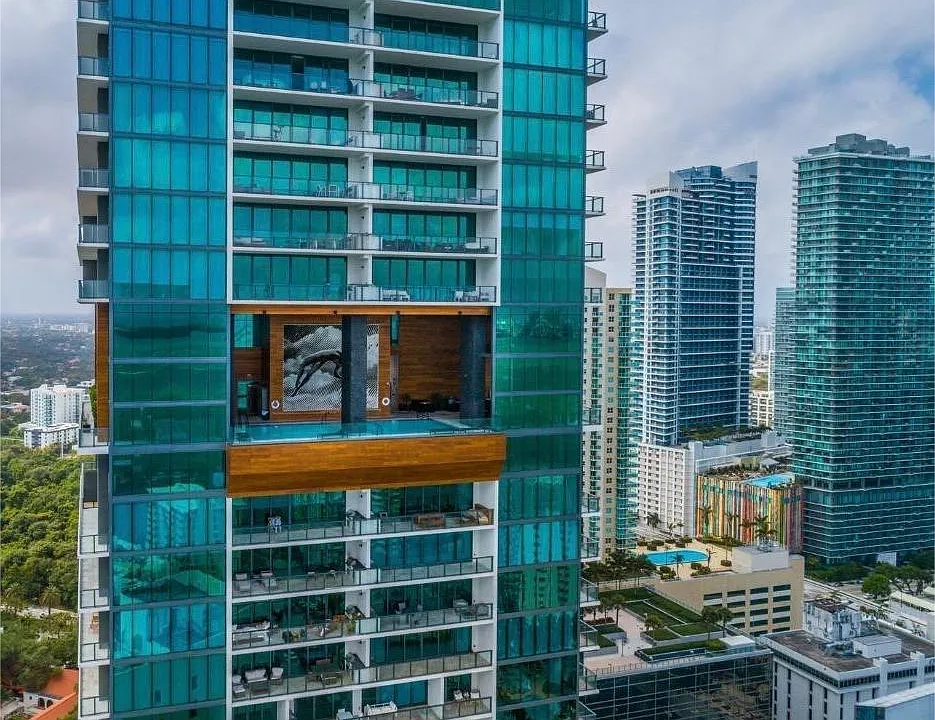 1451 Brickell Ave #5