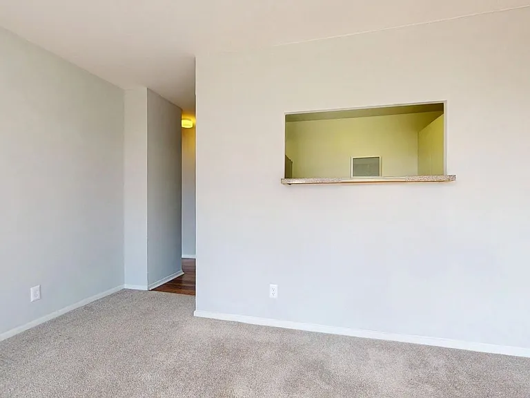 Dining/Living room