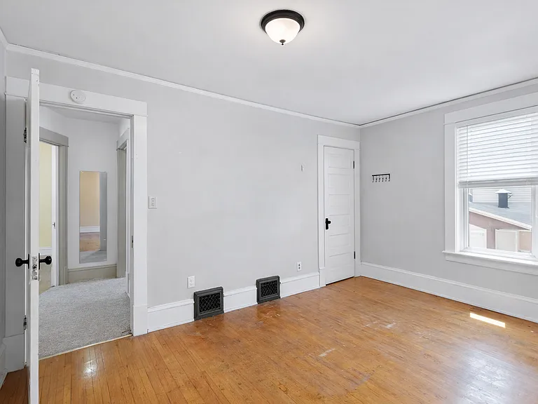 346 Cleveland Ave N — Photo 18