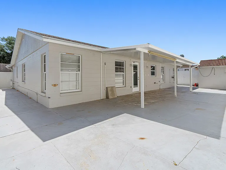 9507 Camden Hill Ct — Photo 23