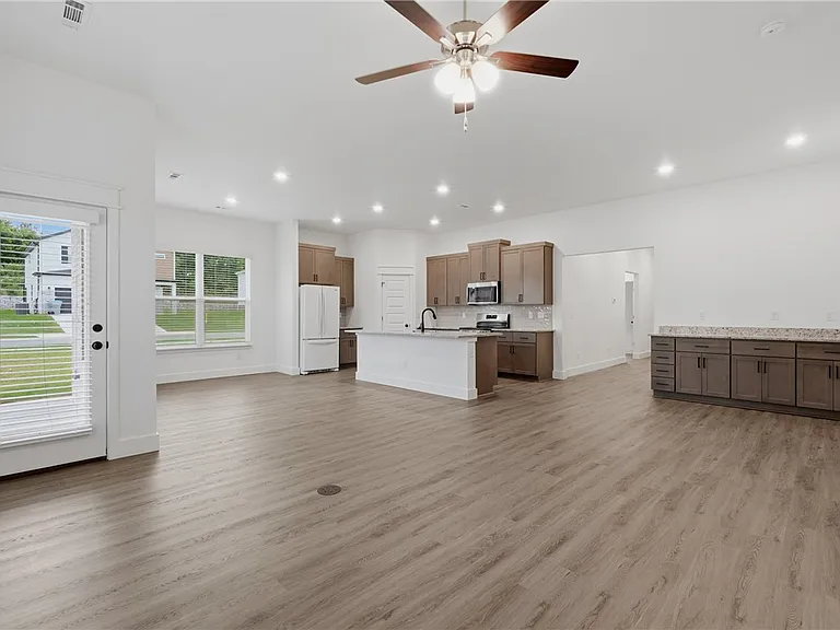 5127 Vista Ave — Photo 13