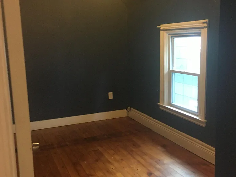 Room- with keyed entry
