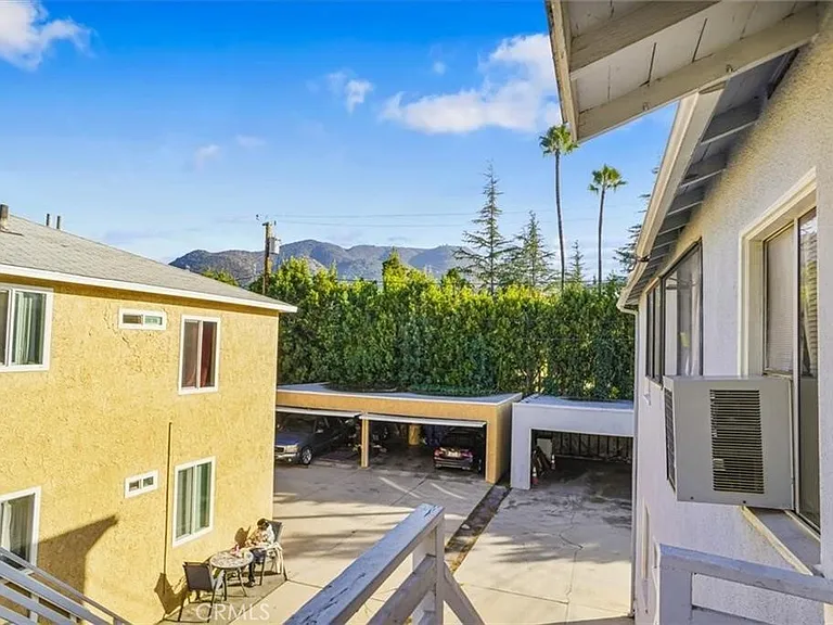 4132 Toluca Lake Ave — Photo 7