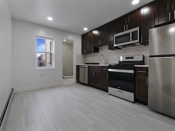 484 Union Avenue image 1 of 9