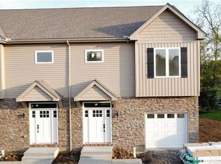 1672 Best Pl, Bethlehem, PA 18017