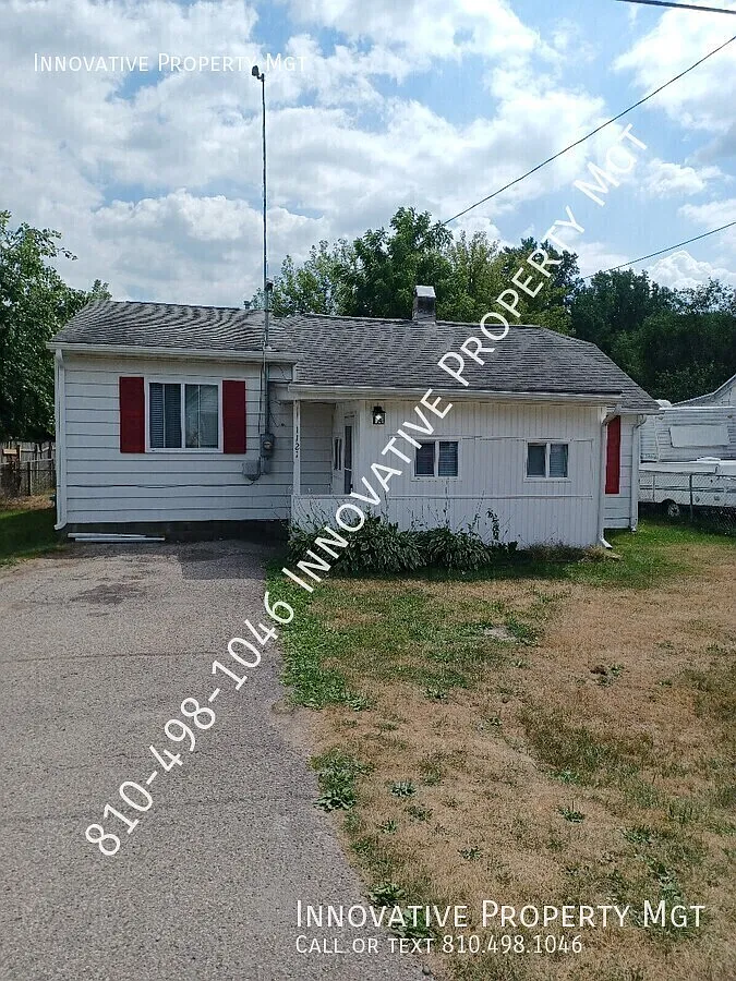 3 bedroom, 1 bathroom, Carman-Ainsworth Schools — Photo 1