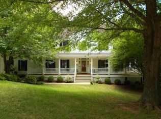 5814 Cavalier Dr, Roanoke, VA 24018