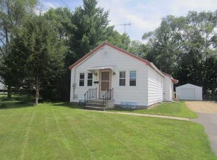 517 Boylston St, Loves Park, IL 61111