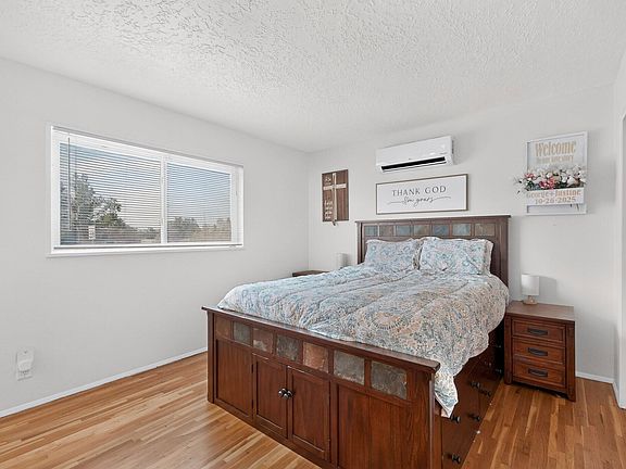 4th image of 10209 Mesa Arriba Ave NE