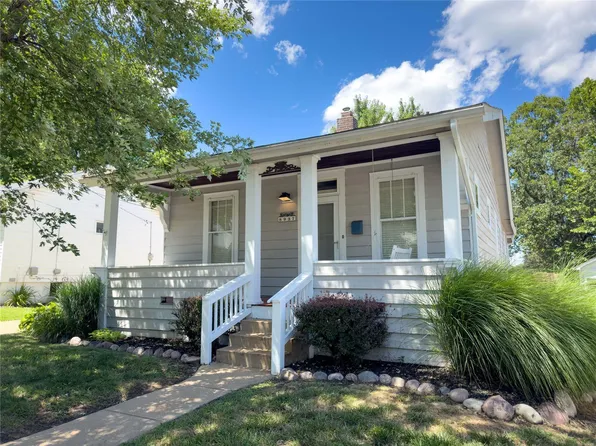 8937 Lawn Ave, Saint Louis, MO 63144