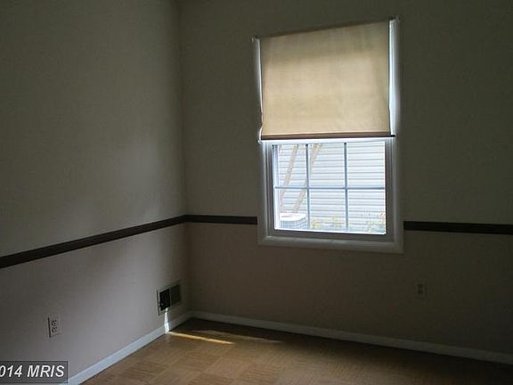 4th image of 1907 Huguenot Pl