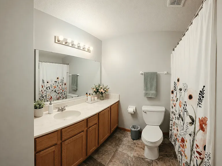 10912 Johnson St NE — Photo 7