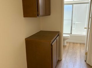 4038 W 129th St APT 9, Hawthorne, CA 90250