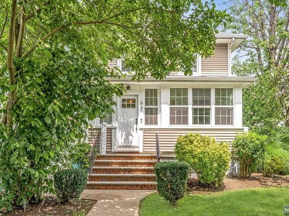 63 Lenox Ave, Maywood, NJ 07607