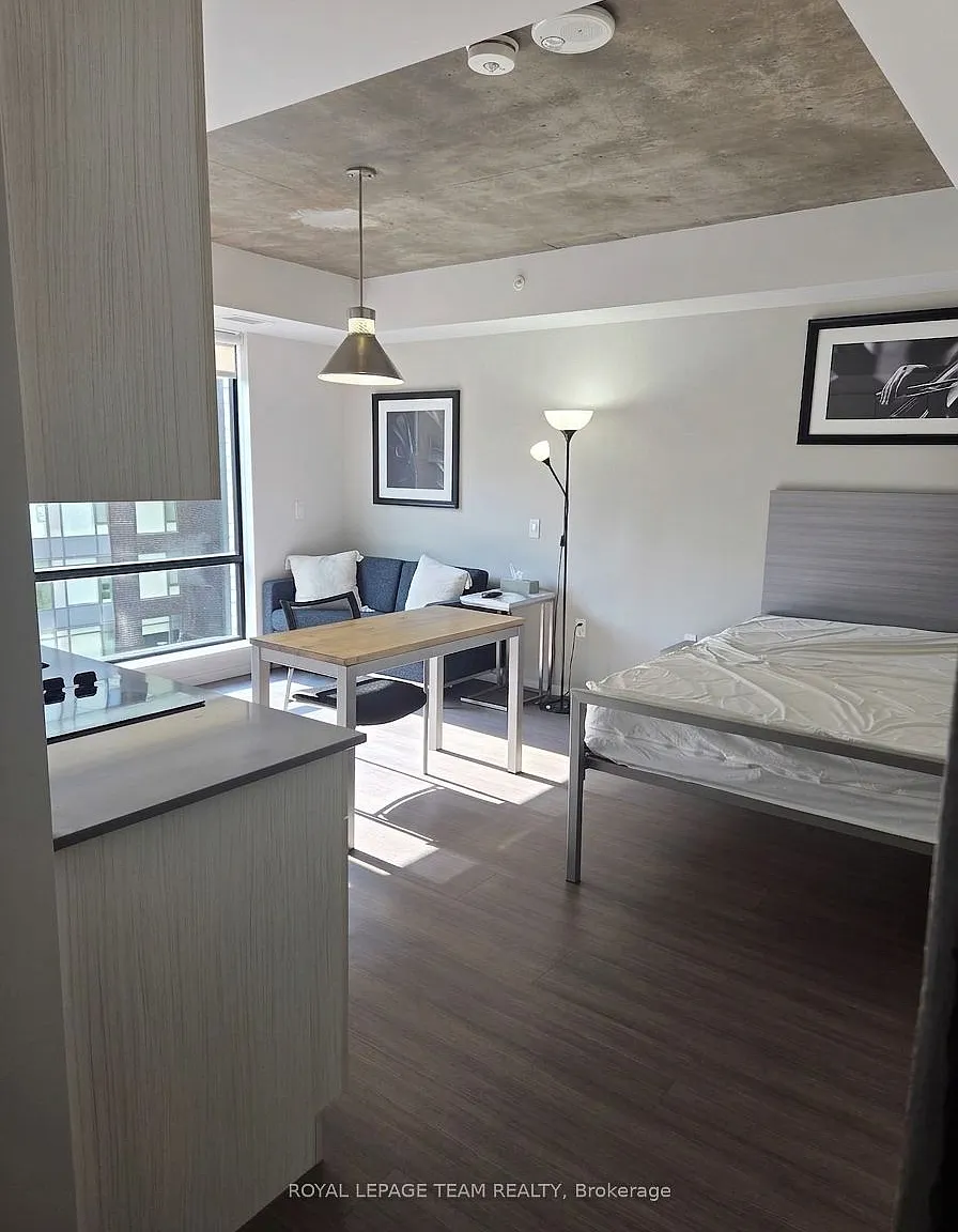 Studio, $1,800 — Photo 2