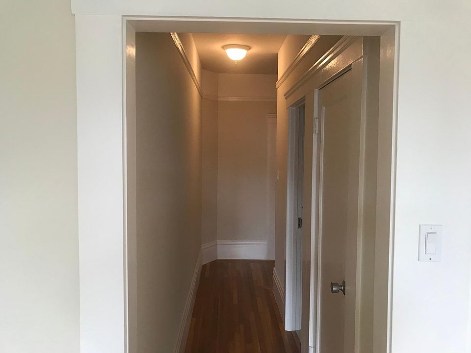 Entry hall way