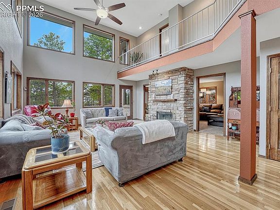 4th image of 670 E Baptist Rd