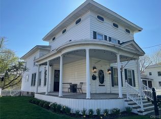 39 Lake St, Pulaski, NY 13142